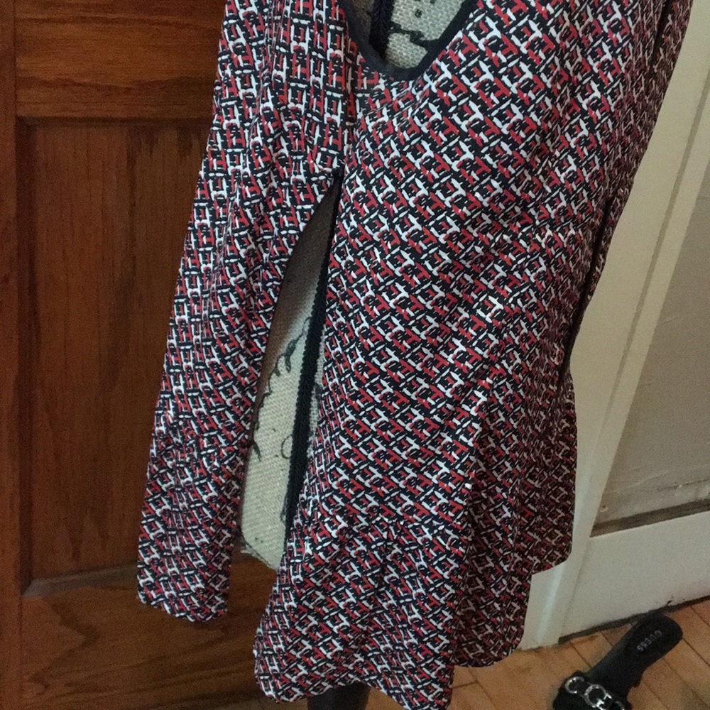 Tunic - Picture 3 of 4